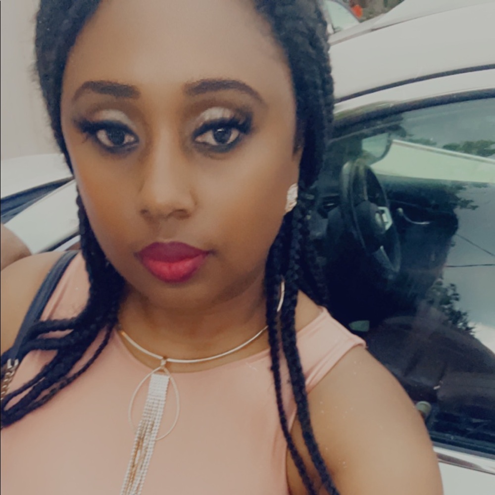 Meet your Posher, Jana